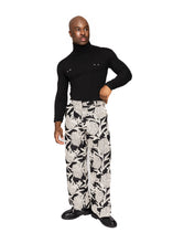 Load image into Gallery viewer, Hand Embroidered Suit Fall 24