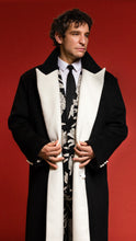 Load image into Gallery viewer, THE NEW YORK LUXE' BLACK WOOL TRENCH