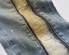Load image into Gallery viewer, The Dumbo Zipper Denim
